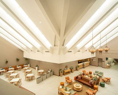Lagoon Beach Hotel-4