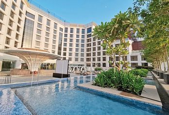 Hotel, Grand Millennium Muscat