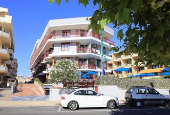 Hotel, Soleado