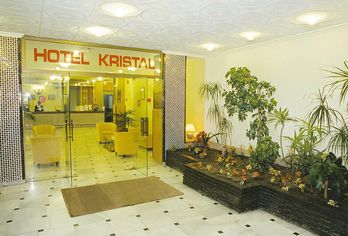 Hotel, Hotel Kristal