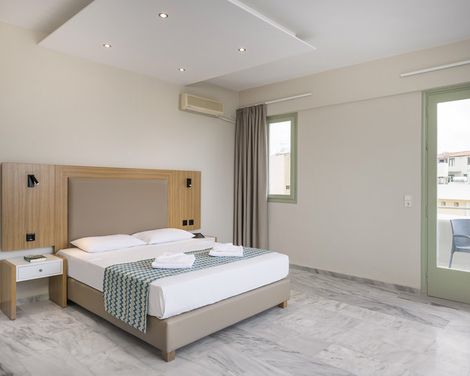 Summer Beach Hotel-4