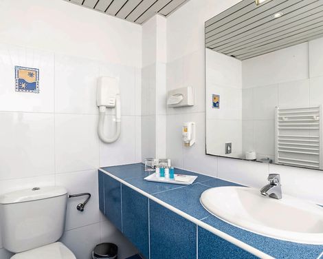 Hotel & Residence & Garden Suites Umag Plava Laguna-0