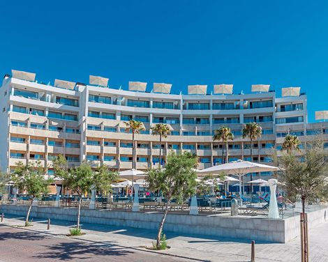 Aparthotel Fontanellas Playa-4