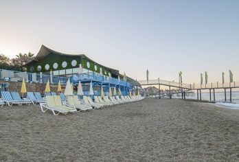 Hotel, Beach Club Doganay