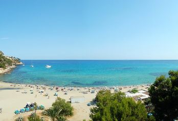 Hotel, Universal Hotel Castell Royal