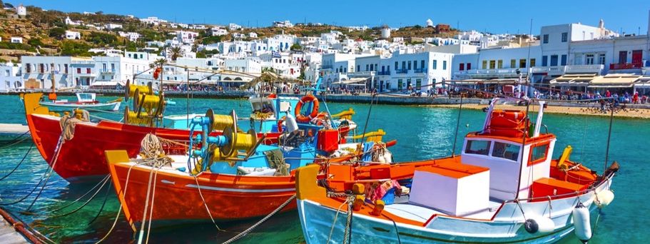 Boote im Hafen von Mykonos 