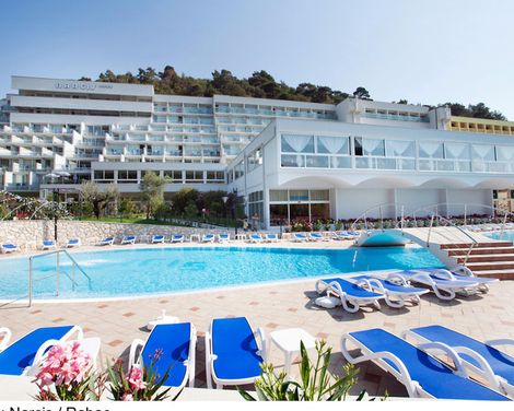 Hotel Narcis-1