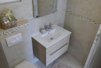 Hotel, Madonna Guest House