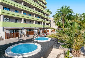 Hotel, Hotel LIVVO Anamar Suites