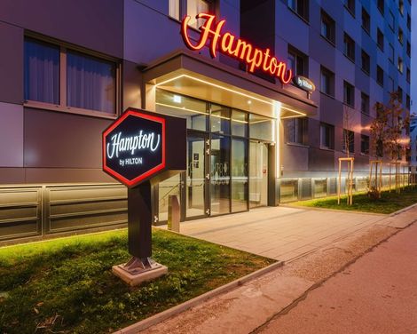 Hampton by Hilton Vienna City West-2