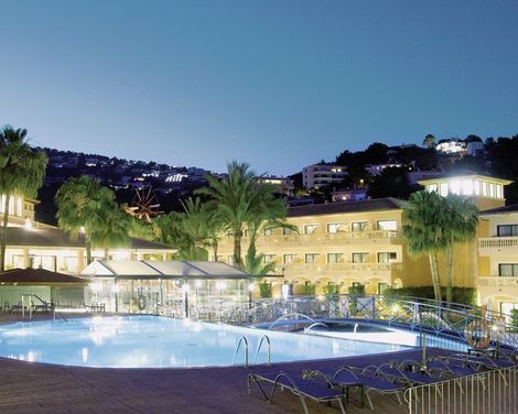 Mon Port Hotel & Spa-1