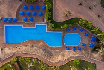 Club Reef Resort