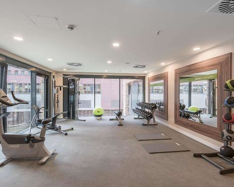 Hampton by Hilton Hamburg City Centre-1