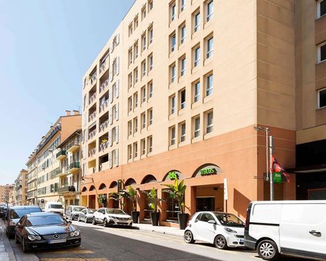 ibis Styles Nice Vieux Port-0
