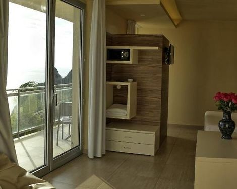 Blue Bay Resort Hotel-4