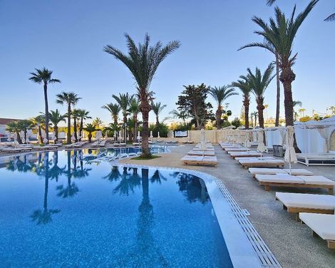 Bohemian Gardens Hotel-3