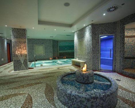 Grand Hotel Paradiso-0