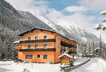 Hotel, Hotel Hubertus