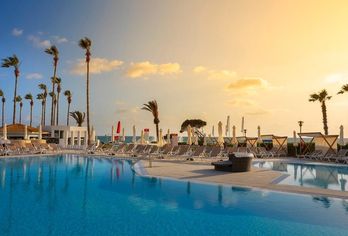 Leonardo Plaza Cypria Maris Beach Hotel & Spa
