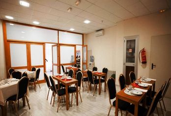 Hotel, Hotel Amic Colon