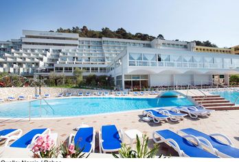 Hotel, Hotel Narcis