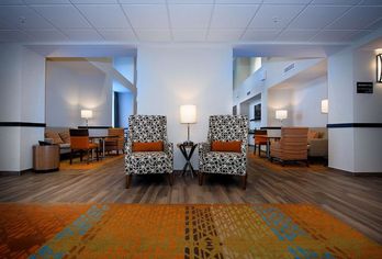 Hotel, Hampton Inn & Suites by Hilton Truro