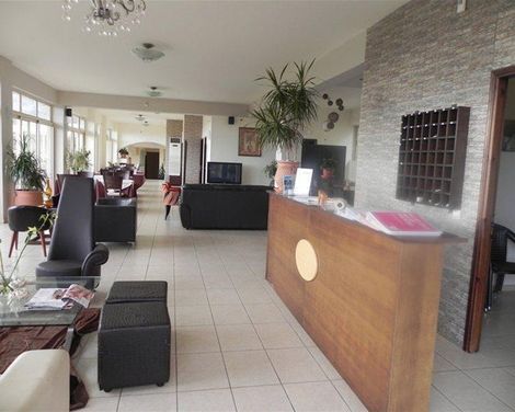 Paralos The Maxine-3