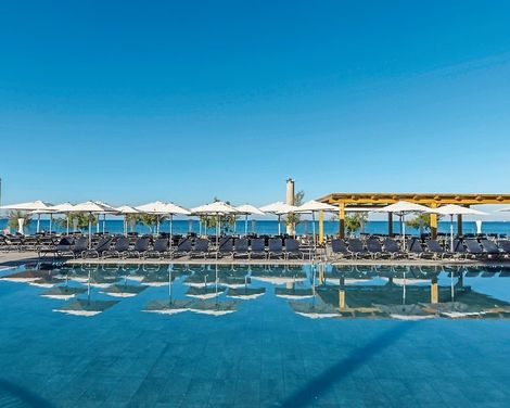 Aparthotel Fontanellas Playa-2