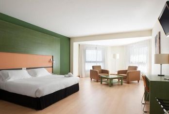 Hotel, Hotel Naval Sestao