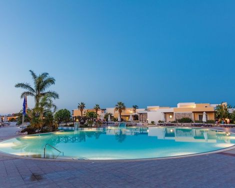 Natura Village Hotel & Spa-4