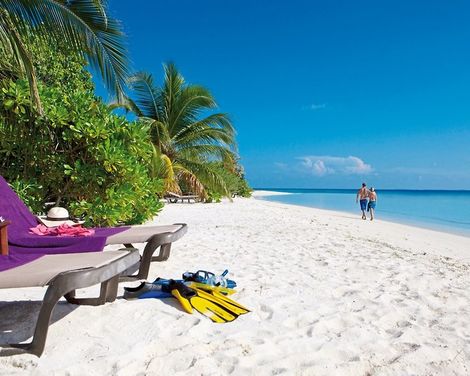 Komandoo Island Resort & Spa-4