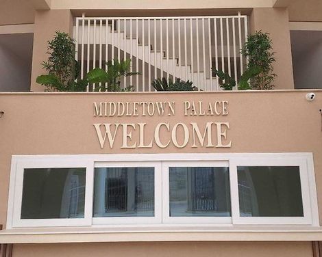 Middle Town Palace Tropea-0