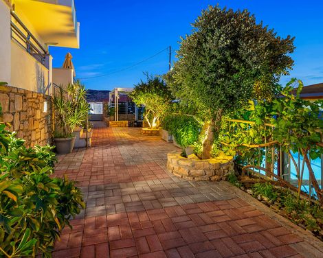 Ariadne Apartments & Studios-1