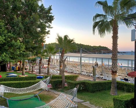 Sealife Buket Resort & Beach-1