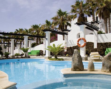 Aparthotel Esquinzo Y Monte del Mar-3