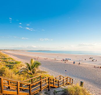 Küstenabschnitt in Australien Treppe führt zum Strand