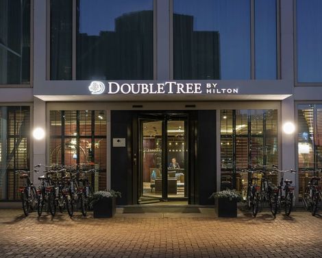 DoubleTree by Hilton Hotel Amsterdam - NDSM Wharf-2