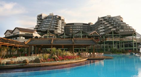 Limak Lara Deluxe Hotel & Resort