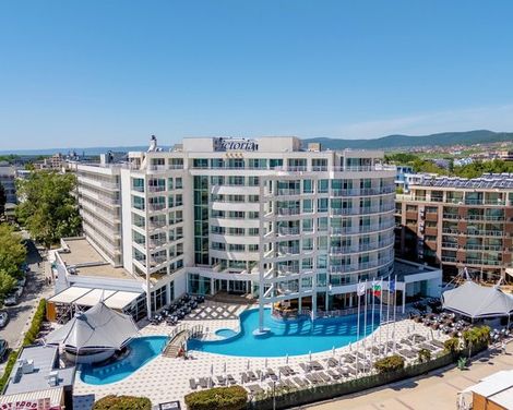 Effect Grand Victoria Hotel-0