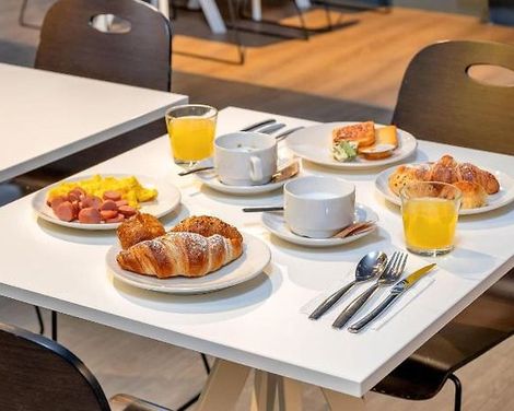 B&B HOTEL Milano Ornato-4