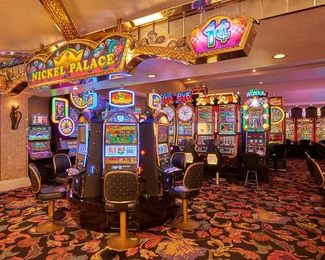 Four Queens Casino & Hotel-1