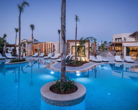 Noble Hotel & Suites-1