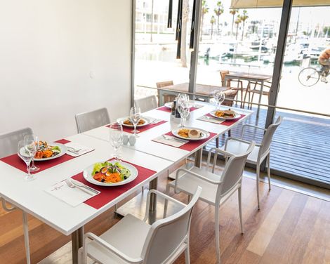 Suite Hotel Marina Club-4