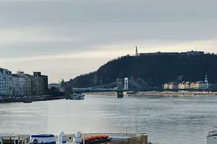 Budapest vom Schiff aus