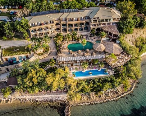 Gloria Maris Hotel Suites & Villas-4