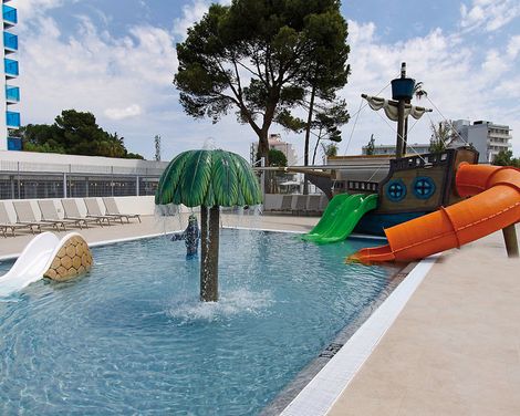 BG Tonga Tower Design Hotel & Suites-3