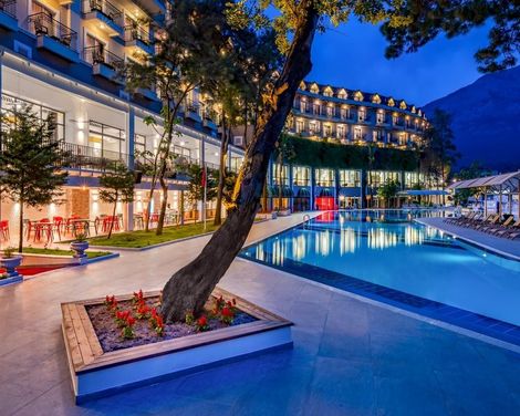 Gravel Hotels Select-2