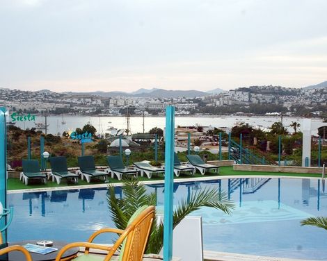 Siesta Beach Apartments-3