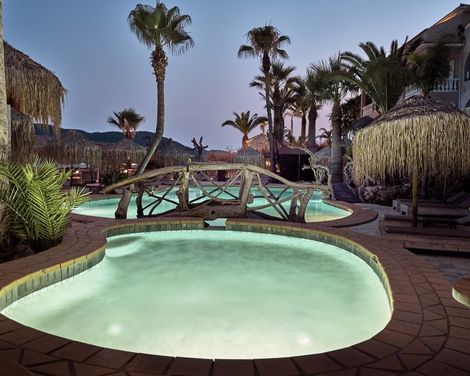 Gloria Maris Hotel Suites & Villas-2