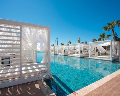 Mira Meridia Beach Resort Hotel-1
